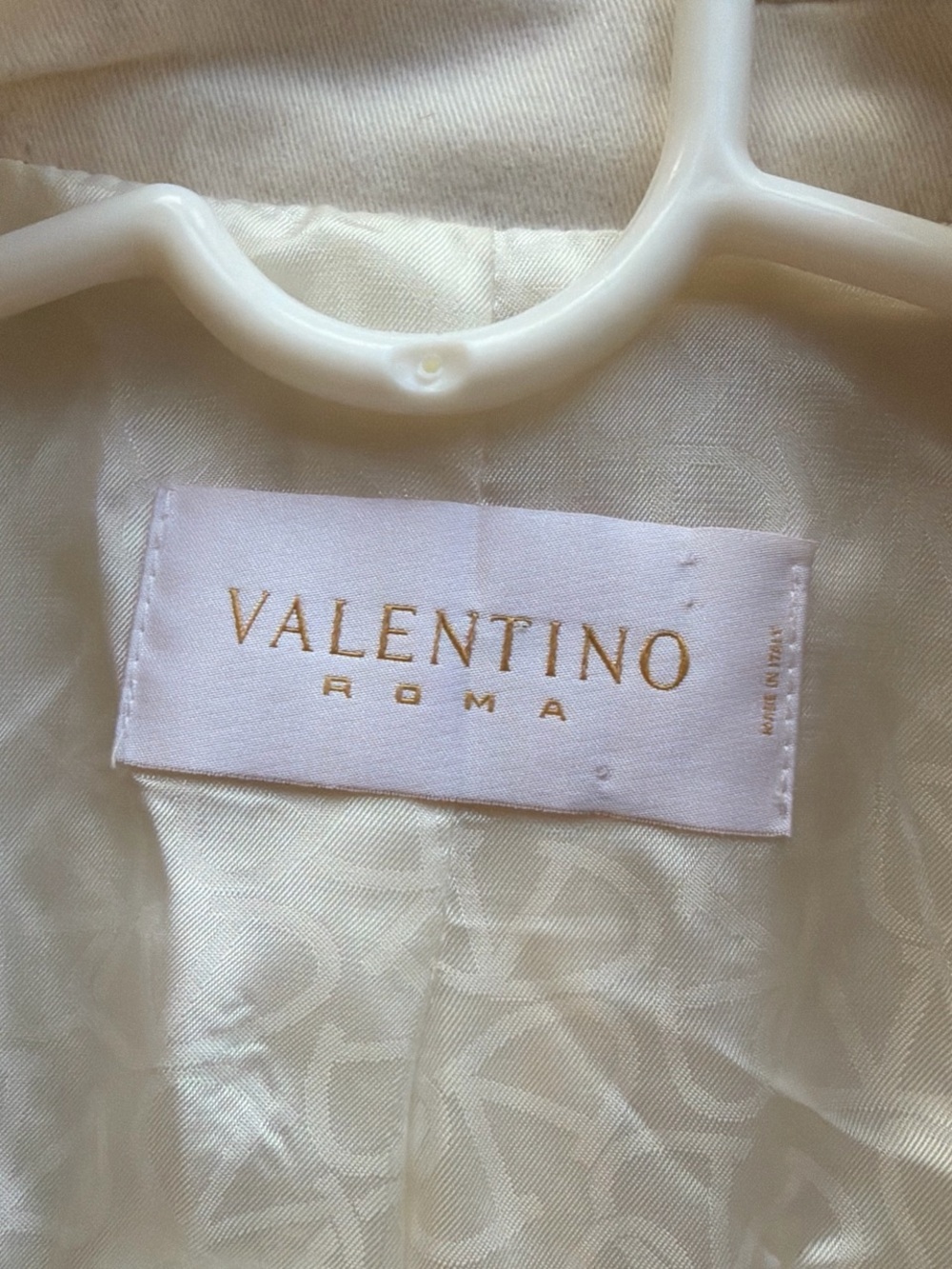 Valentino Cream Blazer with Dark Brown Piping - Picture 5 of 6
